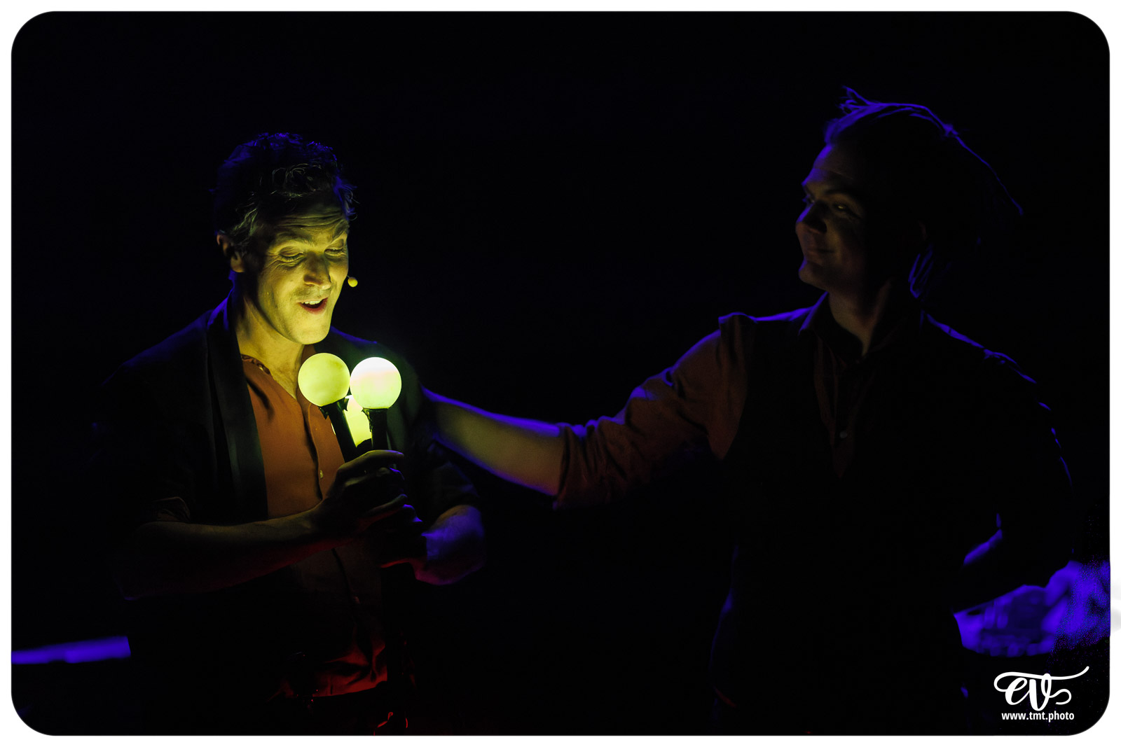 VIVI (CIE VIBRATION VISUELLE)